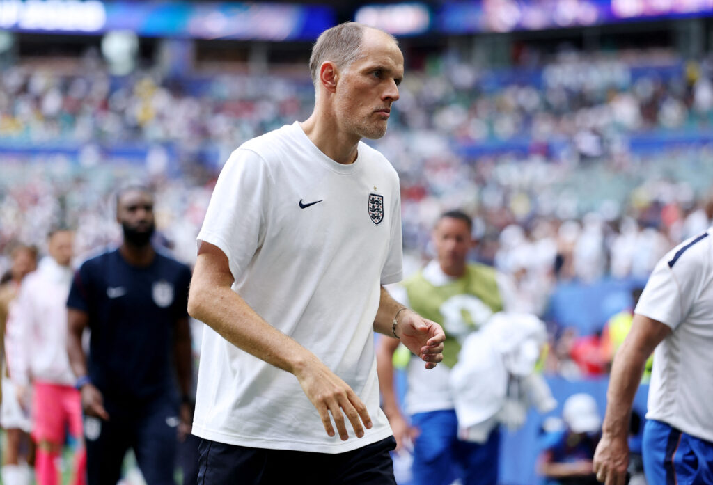 Tuchel elogia Saka após hat-trick e explica escolhas na Inglaterra: “Os jogos têm demandas específicas”