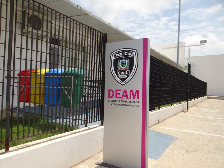 Homem é preso suspeito de ameaçar mulher por não aceitar fim de relacionamento, em Santa Rita