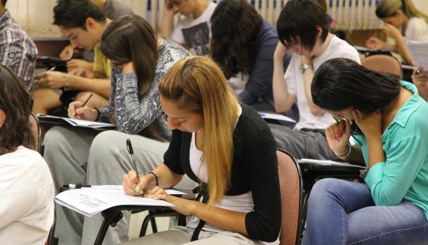 Prefeitura de Conceição divulga edital de concurso com 128 vagas e salários de até R$ 7 mil
