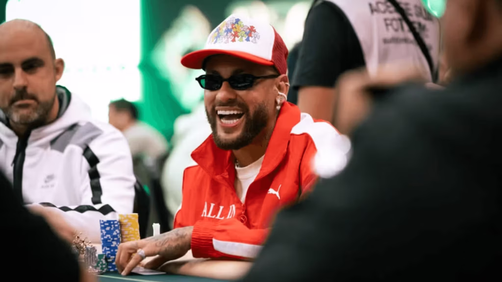 Neymar disputa torneio de pôquer em dia de jogo do Santos