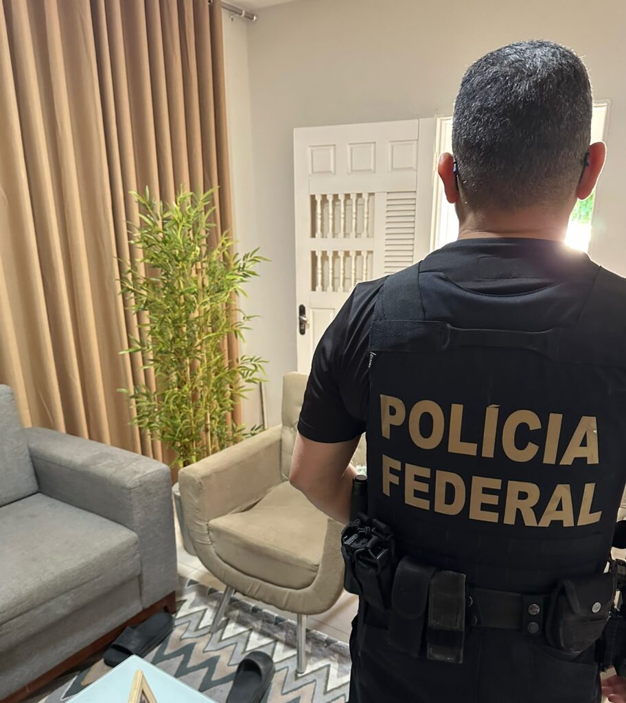 PF investiga suspeito de armazenar imagens de abuso sexual infantil, em São Bento